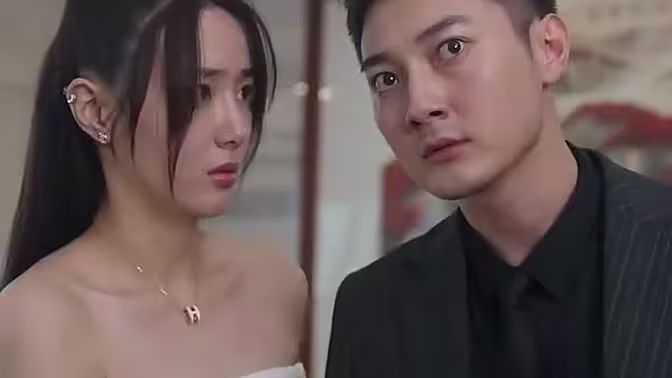 退婚后，她被財(cái)閥大佬嬌養(yǎng)了(全集)