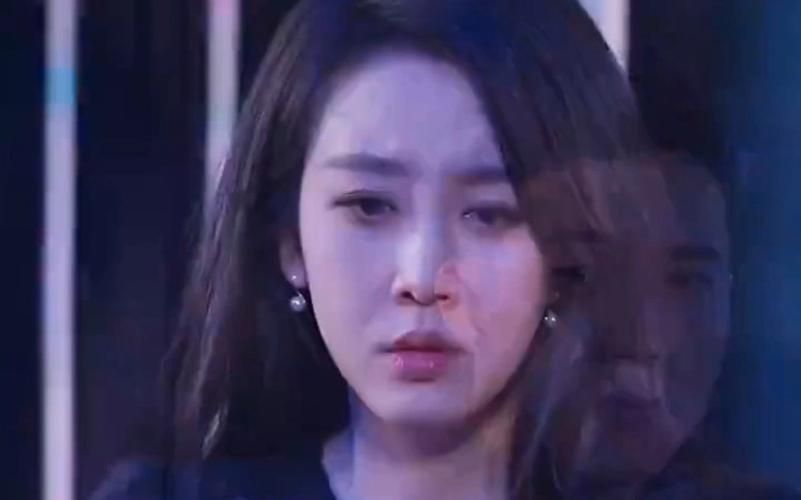 離婚冷她三年后，霍總膝蓋跪穿了(全集)