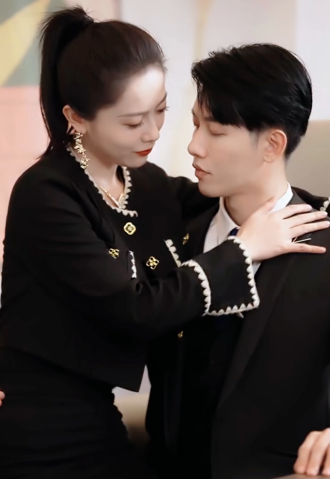 虐完我，季總悔不當(dāng)初(全集)